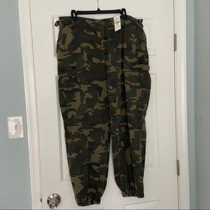 Plus size Army fatigue pants